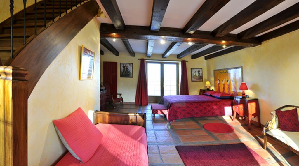 Chateau De Larre Hotel Chatres-sur-Cher Habitación foto